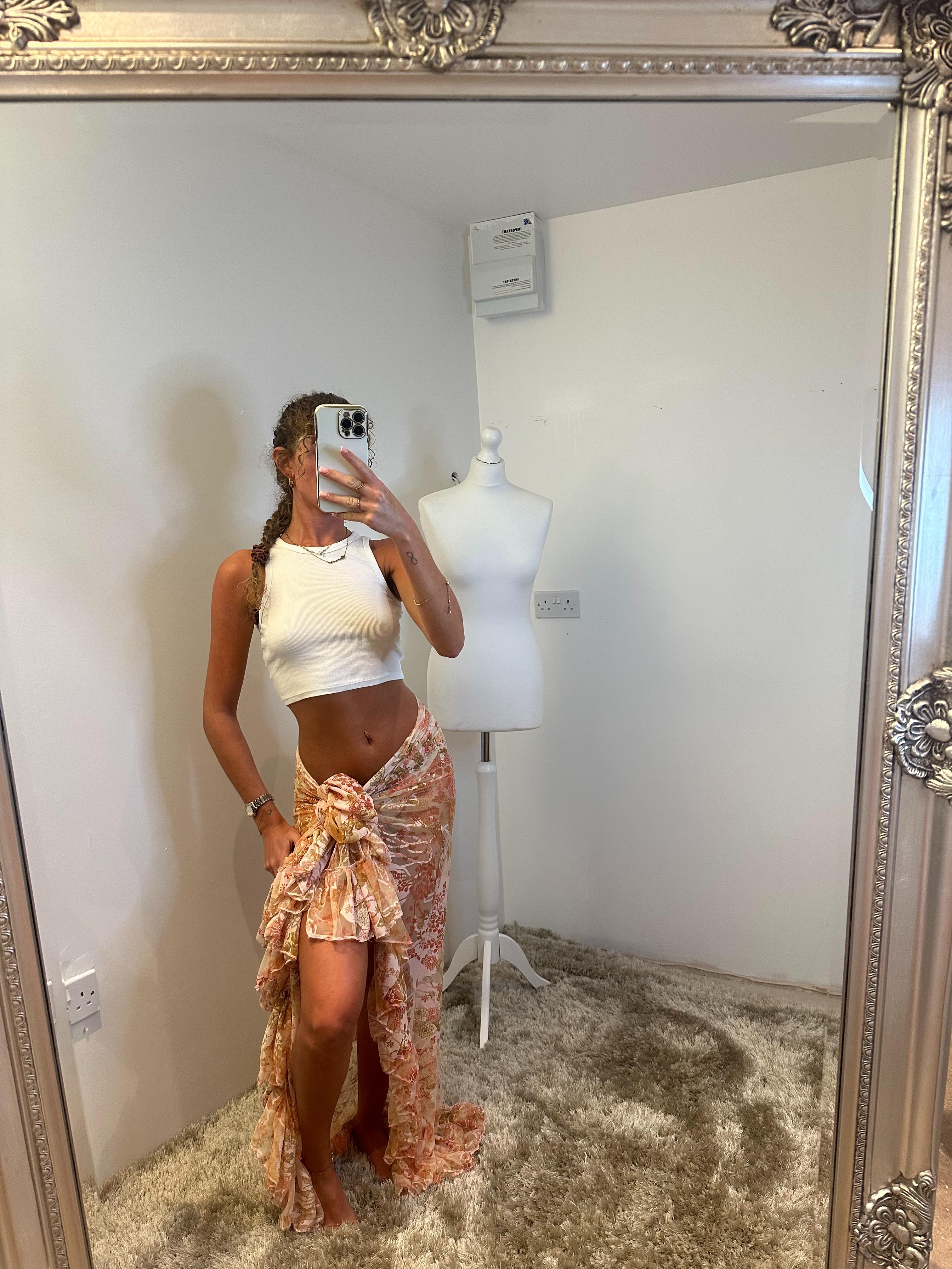 Long ruffle sarong💗